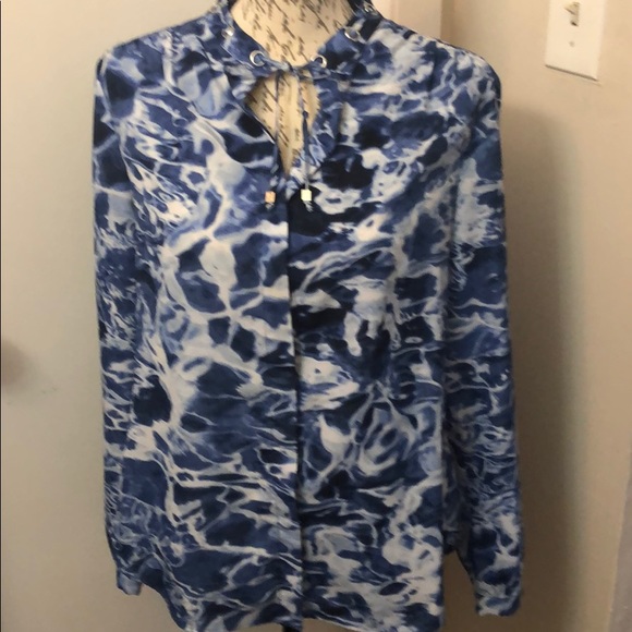 Long sleeve blouse with two tone blue - Picture 5 of 5